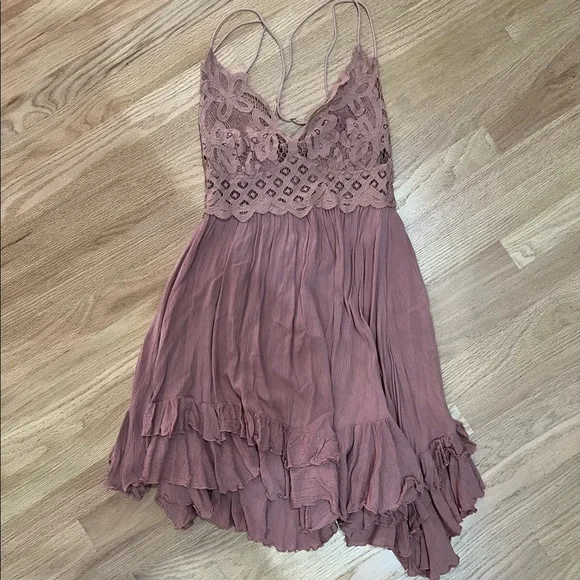 ⭐️HP⭐️ Free People Adella slip dress - Picture 2 of 4